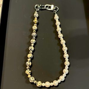 Urban Outfitters Men’s Choker Pearl and Stone Necklace  18”